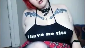 Chubby Alt Babe in Fishnets Cums Hard