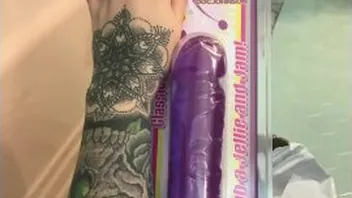 Liz Vicious Pleasures Her Purple Monster