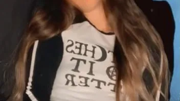 Goth Girl Fingers Herself to Squirting